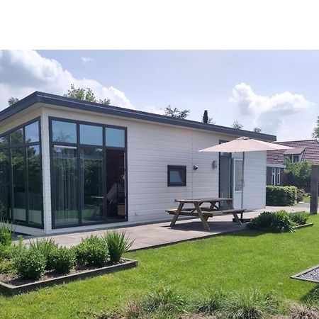 Knus Chalet Heidebloem プッテン エクステリア 写真