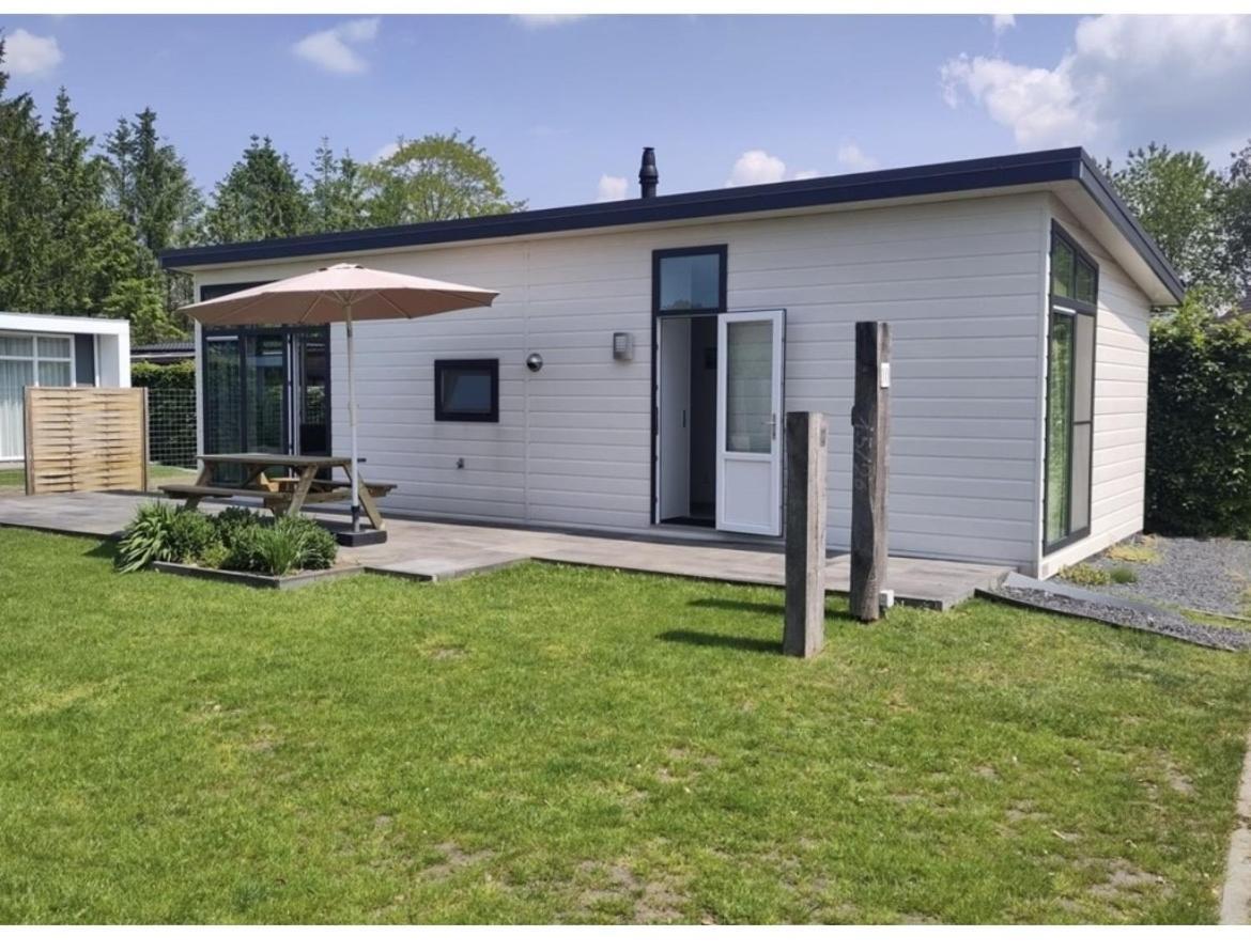 Knus Chalet Heidebloem プッテン エクステリア 写真
